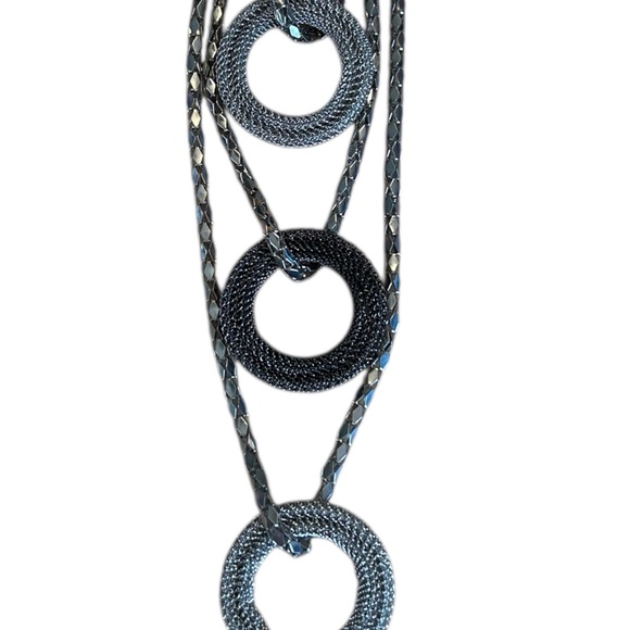 New Paparazzi Earring/Necklace set..Necklace 17” - Picture 3 of 7